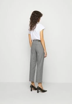 DRYKORN Assurance De l’Authenticité DISPATCH - Pantalon classique vêtements haute femme -DRYKORN Soldes 2022 0401fe4ce58a4ca4ba27bfec4338c044