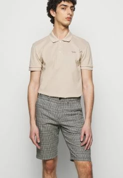 Prix Cassé DRYKORN KRINK - Short vêtements normale homme -DRYKORN Soldes 2022 07d87c85fd114a0c8bdbd7b6e5edf158