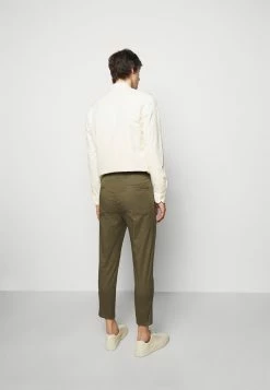 DRYKORN Prix Gelé CHASY - Chino vêtements normale homme -DRYKORN Soldes 2022 0b45654d3fcf4654bd81ed2e0cc82438