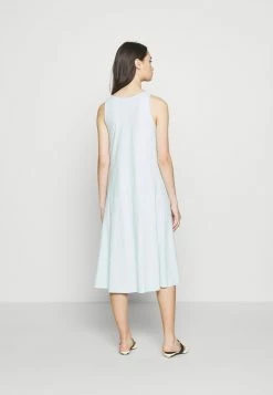 DRYKORN Prix d’Amis SORANA - Robe en jersey vêtements col rond femme -DRYKORN Soldes 2022 0ef518af65a94f6e89504ad724ee29bb