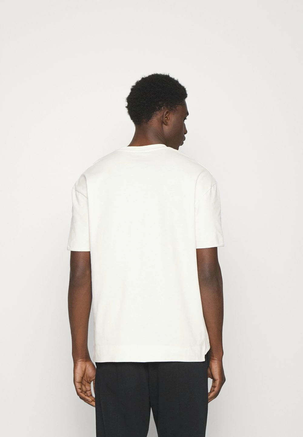 DRYKORN EROS - T-shirt basique Soldes En Ligne vêtements col rond homme 5 DRYKORN EROS - T-shirt basique Soldes En Ligne vêtements col rond homme – Image 3