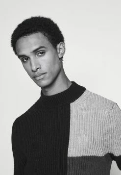 Prix Usine DRYKORN ZAYN - Pullover vêtements col officier homme -DRYKORN Soldes 2022 125aec7fa03542d3a4f462cf70b76e2e