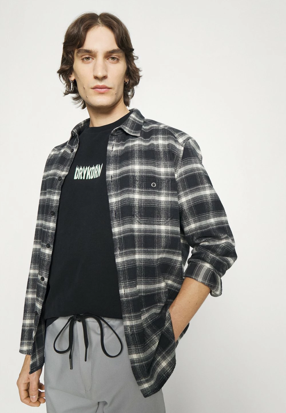 DRYKORN Prix Exclusifs THILO FLAME - T-shirt imprimé vêtements col rond homme 6 DRYKORN Prix Exclusifs THILO FLAME - T-shirt imprimé vêtements col rond homme – Image 4