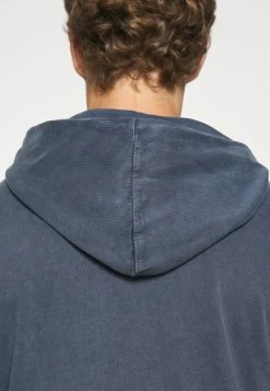 DRYKORN MILIAN - T-shirt à manches longues Prix De Lancement t-shirts & polos capuche homme -DRYKORN Soldes 2022 14e9d91b52324dbabfdd9ab30c420876