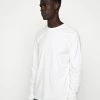 DRYKORN LENNY - T-shirt à manches longues Rabais vêtements col rond homme -DRYKORN Soldes 2022 1d91643f71e4448892141e69962e027a