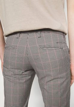Prix Cassé DRYKORN HOOP - Pantalon classique vêtements normale homme 14 Prix Cassé DRYKORN HOOP - Pantalon classique vêtements normale homme -DRYKORN Soldes 2022 1db4aaf3b0fd4a23a6da4dc11a582ccf