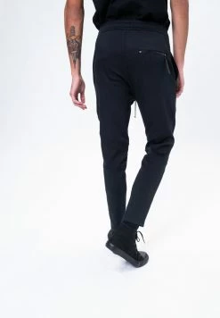 Promos DRYKORN KAB - Pantalon de survêtement vêtements homme homme