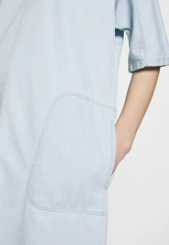 DRYKORN HEDDA - Robe en jean Plus Bas Prix De Vente vêtements col en v profond femme 12 DRYKORN HEDDA - Robe en jean Plus Bas Prix De Vente vêtements col en v profond femme -DRYKORN Soldes 2022 233818cab08b4456b15a58d67ff3f108