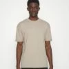 DRYKORN Prix Affortable THILO - T-shirt basique vêtements col rond homme -DRYKORN Soldes 2022 2d6ec83eea8f4014bd20fddb634bccc0