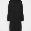 DRYKORN SLIMA - Robe de jour Prix Équitable vêtements capuche femme -DRYKORN Soldes 2022 31e08623075a4d79ac4254eaa030fed8