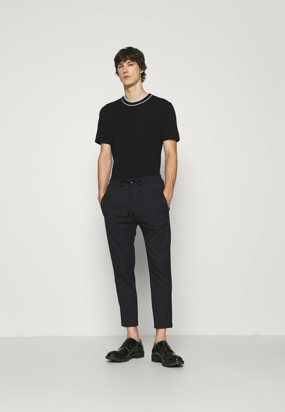 Prix Gelé DRYKORN JEGER - Pantalon classique vêtements normale homme 4 Prix Gelé DRYKORN JEGER - Pantalon classique vêtements normale homme – Image 2