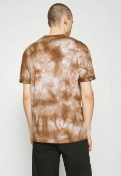 DRYKORN THILO - T-shirt imprimé 50% Off De Vente vêtements col rond homme -DRYKORN Soldes 2022 32e2f32faa5a4b7f955dbed389b19cdb