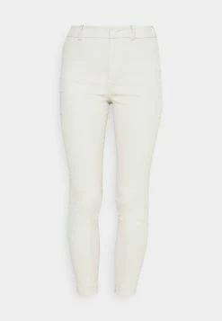 DRYKORN WINCH - Pantalon classique Prix Discount vêtements normale femme 12 DRYKORN WINCH - Pantalon classique Prix Discount vêtements normale femme -DRYKORN Soldes 2022 3442929346954a02a8cca24d0a24ba2c
