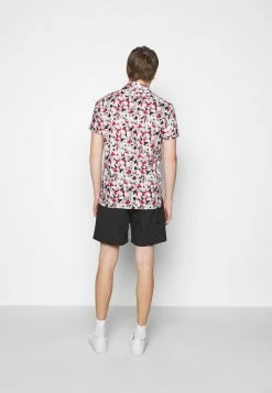 DRYKORN Qualité Excellente BIJAN - Chemise vêtements col revers homme 10 DRYKORN Qualité Excellente BIJAN - Chemise vêtements col revers homme -DRYKORN Soldes 2022 346aaccaaedf49f4883d693c13087904