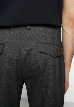 Prix Ourlé DRYKORN NOSH - Pantalon classique vêtements normale homme 15 Prix Ourlé DRYKORN NOSH - Pantalon classique vêtements normale homme -DRYKORN Soldes 2022 3689a728707948ebaa83c6b96b4b500a