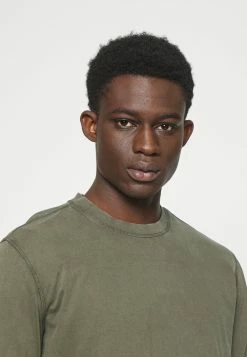 DRYKORN Prix Jamais Vus LENNY - T-shirt à manches longues vêtements col rond homme -DRYKORN Soldes 2022 36f2c922172e4187add53a948b6d8103