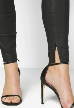 Plus Bas Prix De Vente DRYKORN WINCH - Pantalon classique vêtements haute femme 13 Plus Bas Prix De Vente DRYKORN WINCH - Pantalon classique vêtements haute femme -DRYKORN Soldes 2022 3a7c10d518f24e469efe8fa4af77ad45