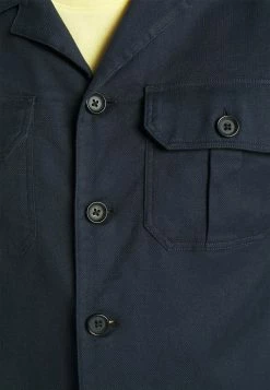 DRYKORN Faible Prix CRIM - Veste légère vêtements col revers homme 15 DRYKORN Faible Prix CRIM - Veste légère vêtements col revers homme -DRYKORN Soldes 2022 3b19c7810bde479684ed3aade2cb6c7b