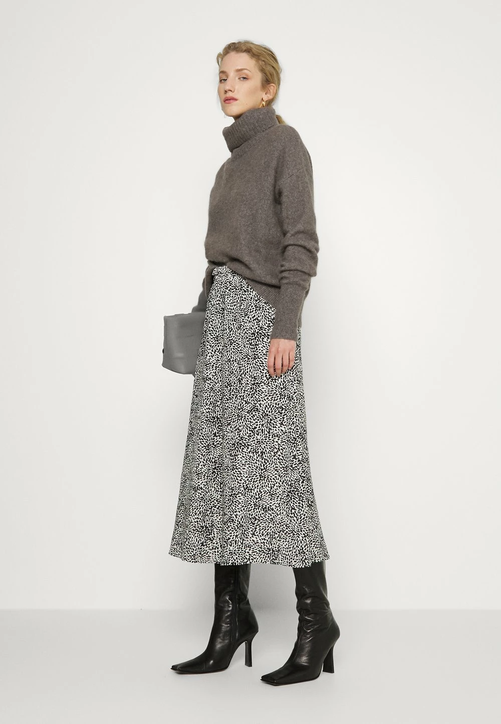 DRYKORN Se Vend Bas Prix ATTRA - Jupe trapèze vêtements imprimé animal femme 7 DRYKORN Se Vend Bas Prix ATTRA - Jupe trapèze vêtements imprimé animal femme – Image 5