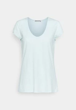 DRYKORN Bas Prix AVIVI - T-shirt basique vêtements encolure large ronde femme -DRYKORN Soldes 2022 4b10965069214ec28db3faf0bf3087cd 5