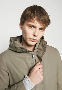 DRYKORN SECSET - Manteau classique Prix Discount vêtements capuche homme -DRYKORN Soldes 2022 4edce56b41e64d178a990f3cd58036ea