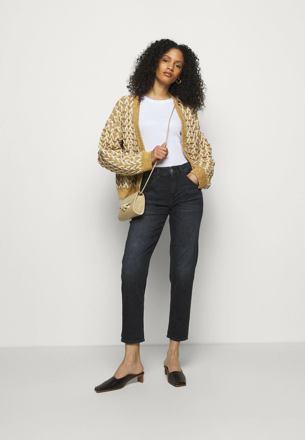 DRYKORN Prix Distinctifs LIKE - Jean droit vêtements haute femme 4 DRYKORN Prix Distinctifs LIKE - Jean droit vêtements haute femme – Image 2