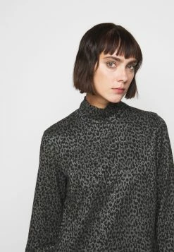 DRYKORN RENAY - Robe de jour En promotion vêtements col officier femme -DRYKORN Soldes 2022 58830cdbf3b74cdcbb17225e322210f0