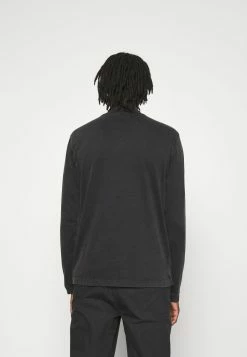 Prix Sacrifiés DRYKORN MORITZ - T-shirt à manches longues vêtements col officier homme -DRYKORN Soldes 2022 5d96fe63cb18436bab9f993f78dd95e2