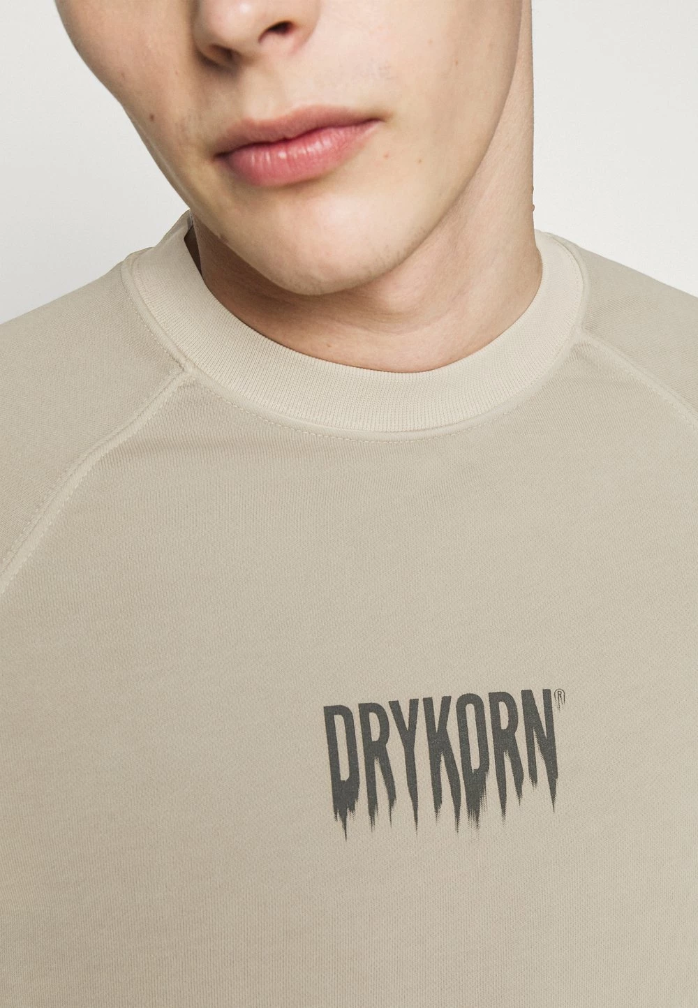 Prix Discount DRYKORN FLORENZ FADE - Sweatshirt vêtements col rond homme 10 Prix Discount DRYKORN FLORENZ FADE - Sweatshirt vêtements col rond homme – Image 8
