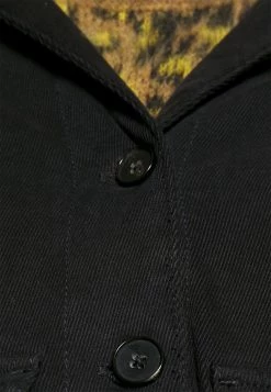 DRYKORN BUTEA - Veste légère Prix Accessible vêtements col revers femme -DRYKORN Soldes 2022 6f326ad798ca40aeab990a1c73b09aaa