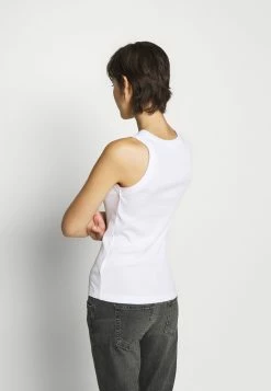 DRYKORN Prix Favorable OLINA - Débardeur vêtements col rond femme -DRYKORN Soldes 2022 740996f516ce466ab4b93da38f99ddee