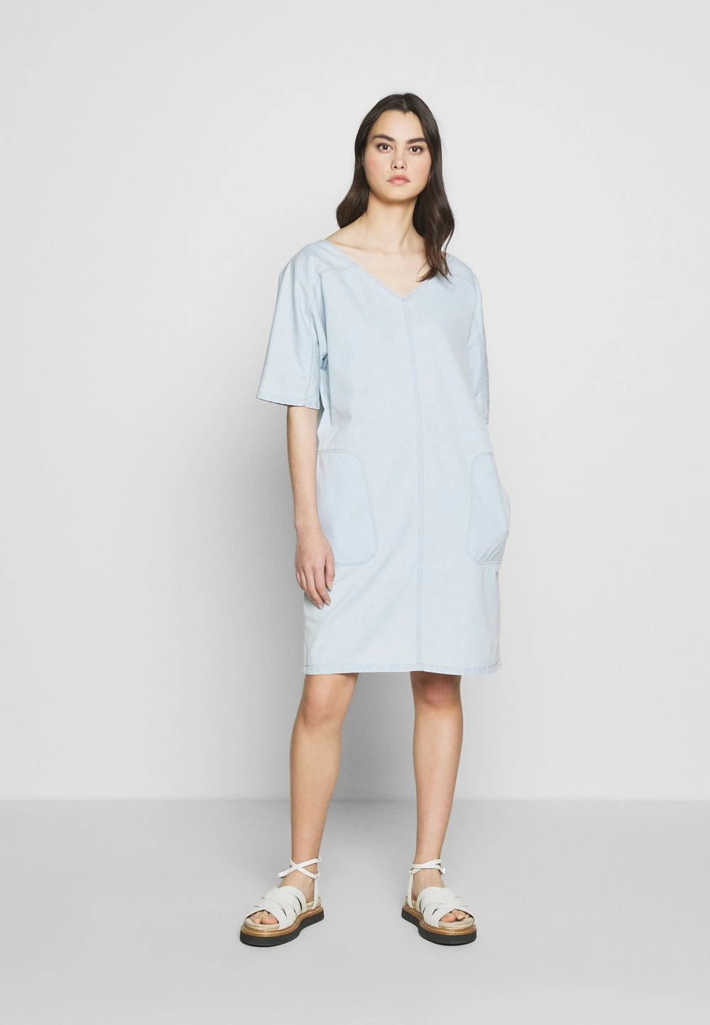 DRYKORN HEDDA - Robe en jean Plus Bas Prix De Vente vêtements col en v profond femme 4 DRYKORN HEDDA - Robe en jean Plus Bas Prix De Vente vêtements col en v profond femme – Image 2