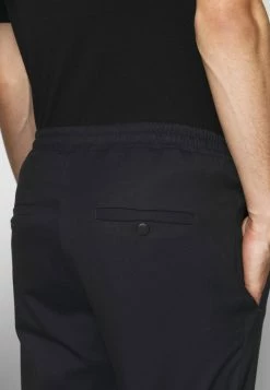 Prix Gelé DRYKORN JEGER - Pantalon classique vêtements normale homme 14 Prix Gelé DRYKORN JEGER - Pantalon classique vêtements normale homme -DRYKORN Soldes 2022 788d75d904a7405989435e72a9a7cd28