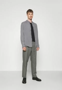 DRYKORN Meilleur Prix Garanti TAROK - Chemise vêtements col officier homme -DRYKORN Soldes 2022 7cbc5db91c2c42eea4c82845e4fdab18