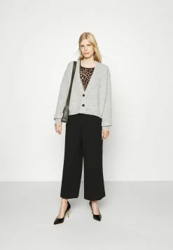 DRYKORN Prix Affortable SONTJE - Gilet vêtements col en v profond femme -DRYKORN Soldes 2022 802cc531040c4e5ea370762f96c1bd04