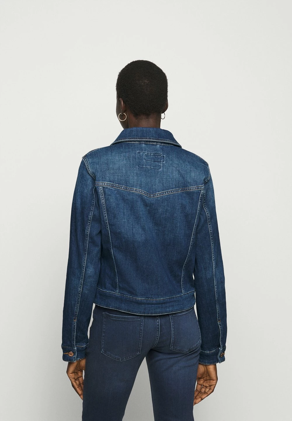 Qualité Garantie DRYKORN SOMERTON - Veste en jean vêtements col à revers femme 5 Qualité Garantie DRYKORN SOMERTON - Veste en jean vêtements col à revers femme – Image 3