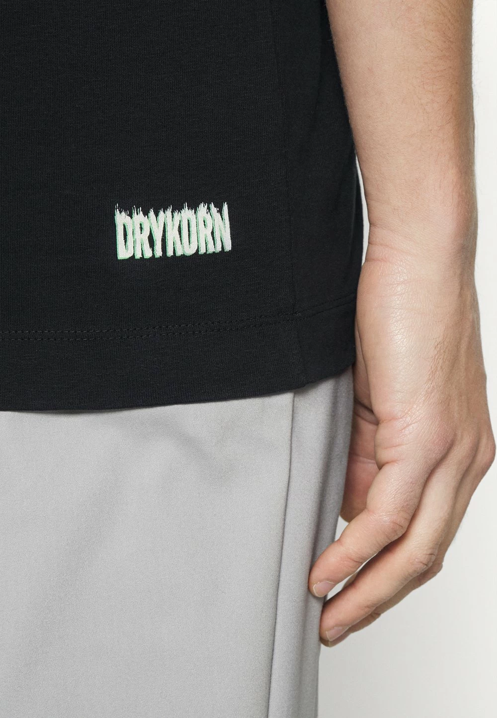DRYKORN Prix Exclusifs THILO FLAME - T-shirt imprimé vêtements col rond homme 8 DRYKORN Prix Exclusifs THILO FLAME - T-shirt imprimé vêtements col rond homme – Image 6
