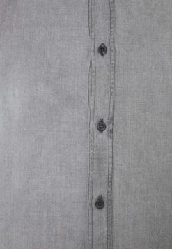 DRYKORN Meilleur Prix Garanti TAROK - Chemise vêtements col officier homme -DRYKORN Soldes 2022 91eb5003214949dfb2102cf2c0bf95c6