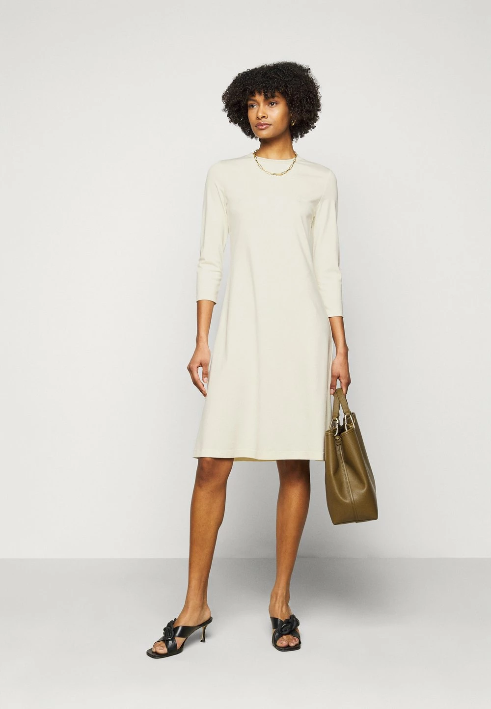 DRYKORN Prix Raisonnable FAGI - Robe en jersey vêtements col rond femme 4 DRYKORN Prix Raisonnable FAGI - Robe en jersey vêtements col rond femme – Image 2