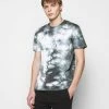 DRYKORN SAMUEL - T-shirt imprimé Prix Accessible vêtements col rond homme -DRYKORN Soldes 2022 9afecee6165c48cba44c27edd5912422