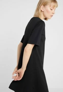 DRYKORN ERLI - Robe en jersey Rabais vêtements col rond femme -DRYKORN Soldes 2022 9dd3287dd4ba439bac223301d9a1bc3d