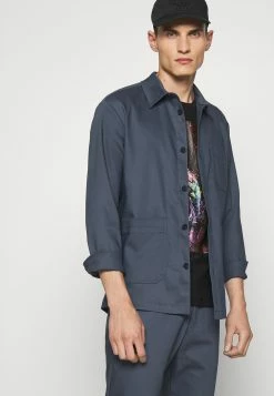 Vendre DRYKORN LAWEE - Veste légère vêtements col à revers homme 15 Vendre DRYKORN LAWEE - Veste légère vêtements col à revers homme -DRYKORN Soldes 2022 a078438e6f514425afc0a26bb5f9384e