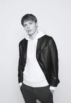 DRYKORN TONI - Sweat à capuche Prix Équitable pulls et gilets homme -DRYKORN Soldes 2022 a40068abacfb42ea81cad1b6cf6ccceb