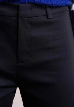 Prix Ourlé DRYKORN WINCH - Pantalon classique vêtements haute femme 10 Prix Ourlé DRYKORN WINCH - Pantalon classique vêtements haute femme -DRYKORN Soldes 2022 a8b5931379d14af1a9a881e9cb018ffe