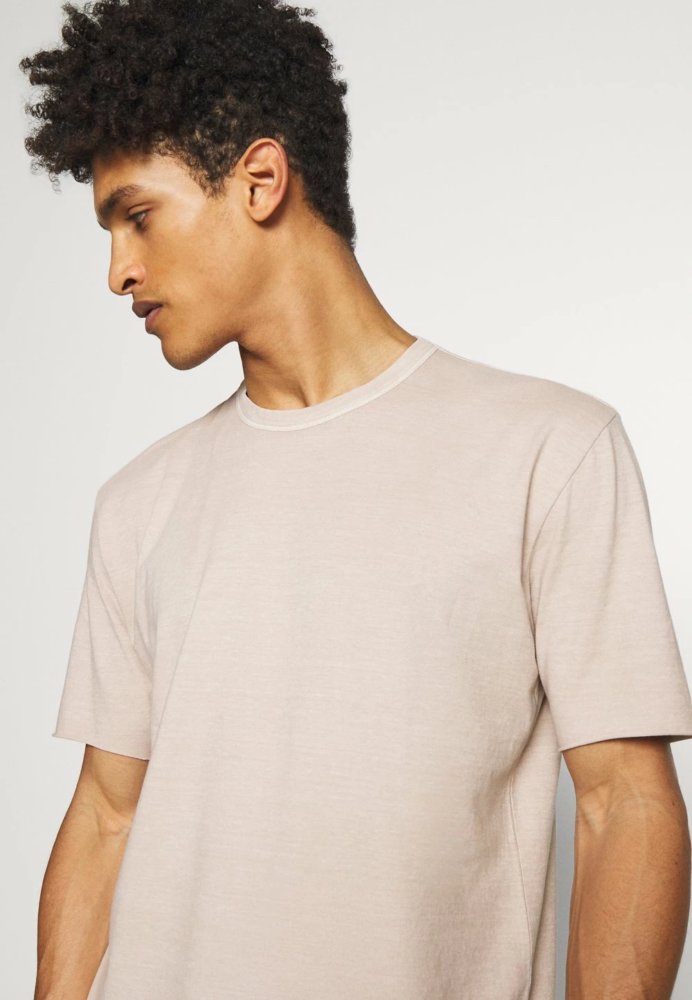 Plus Bas Prix De Vente DRYKORN RANIEL - T-shirt basique vêtements col rond homme 6 Plus Bas Prix De Vente DRYKORN RANIEL - T-shirt basique vêtements col rond homme – Image 4