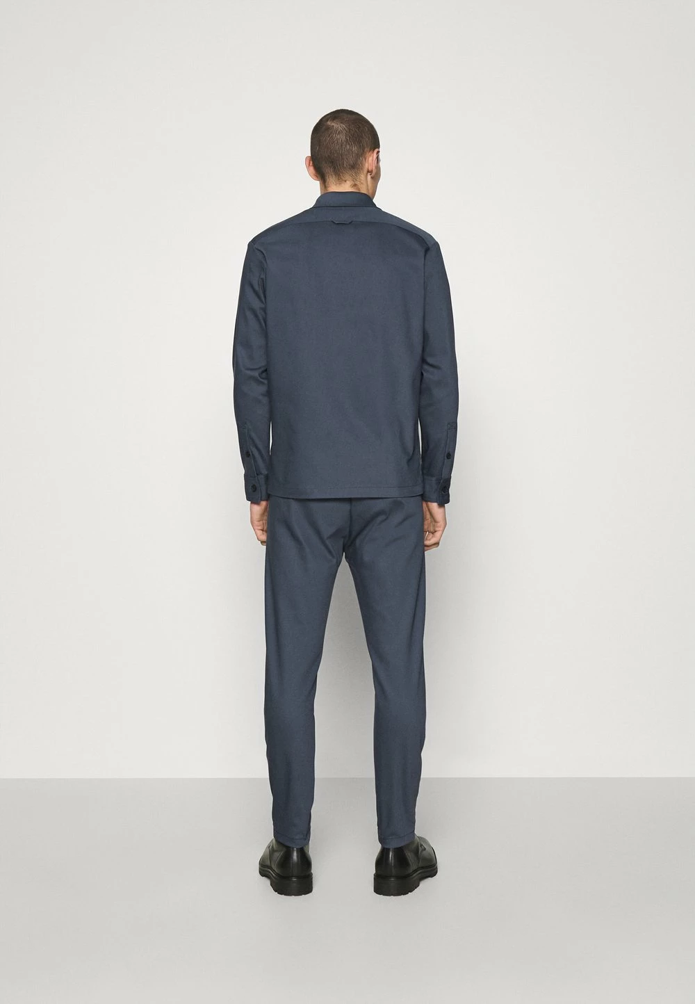 Vendre DRYKORN LAWEE - Veste légère vêtements col à revers homme 5 Vendre DRYKORN LAWEE - Veste légère vêtements col à revers homme – Image 3