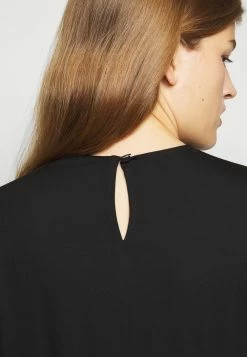 DRYKORN Remise En Ligne CINJA - Blouse vêtements col rond femme 16 DRYKORN Remise En Ligne CINJA - Blouse vêtements col rond femme -DRYKORN Soldes 2022 b0780840b71843a2a7c123b8a8a706b8