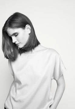 DRYKORN Qualité Garantie SOMIA - T-shirt basique vêtements col rond femme 26 DRYKORN Qualité Garantie SOMIA - T-shirt basique vêtements col rond femme -DRYKORN Soldes 2022 b1f18f7c1bff46d5a886ef4a421d9b31