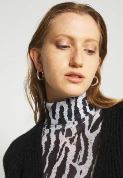 DRYKORN Prix Accessible MANUI - Gilet vêtements couleur unie femme 20 DRYKORN Prix Accessible MANUI - Gilet vêtements couleur unie femme -DRYKORN Soldes 2022 b22c1a7683d74e918ad1b6967cfb413d