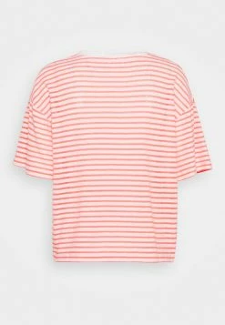 Meilleure qualité DRYKORN LUNIE - T-shirt imprimé vêtements col rond femme 17 Meilleure qualité DRYKORN LUNIE - T-shirt imprimé vêtements col rond femme -DRYKORN Soldes 2022 b52baeb3cfb74a5899246d8af144d1d2
